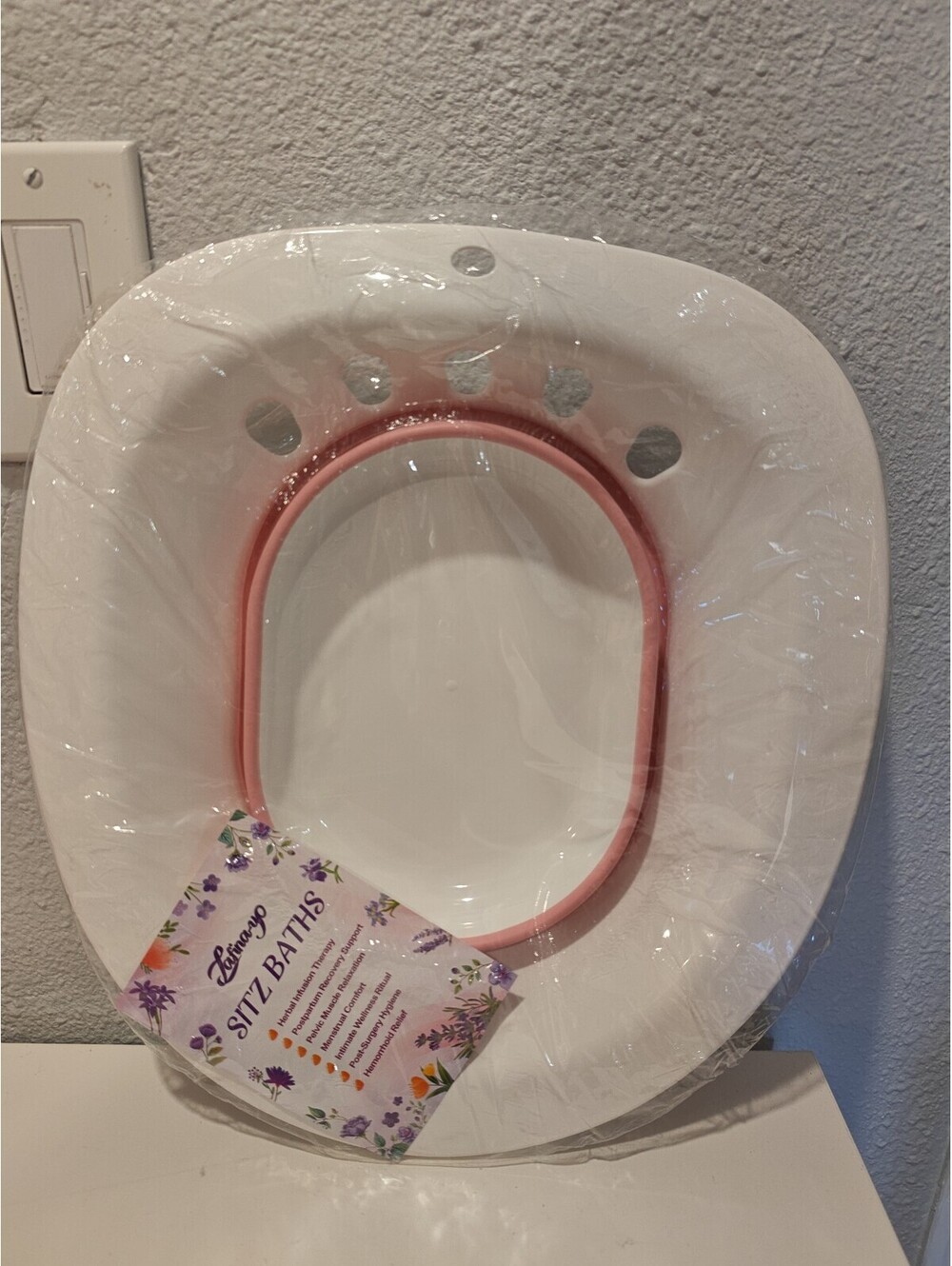 Berrys Sitz Bath with Drain Plug and Comfortable Rim - New
